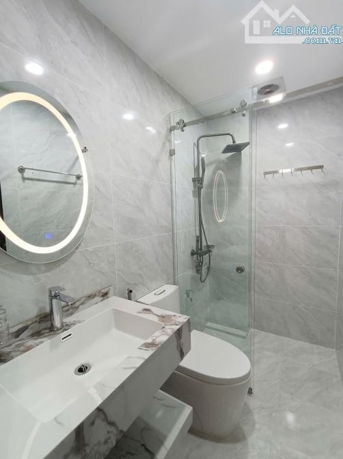 Chúa tể nhà đẹp! Siêu phẩm Chùa Láng 45m2, 2 mặt tiền, full NT như KS, ngõ rộng - 7