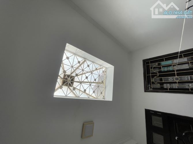 BÁN NHÀ MẶT PHỐ 25 Tỷ 54m 6 TẦNG MT 3,6m VỈA HÈ 6m 4 Ô TÔ TRÁNH 376 ĐƯỜNG BƯỞI BA ĐÌNH  l - 7