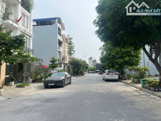 Mrs Tâm Chào bán biệt thự 5 tầng khu 16D Lê Hồng Phong, Đằng Lâm, Hải An, Hải Phòng. 119m2 - 7
