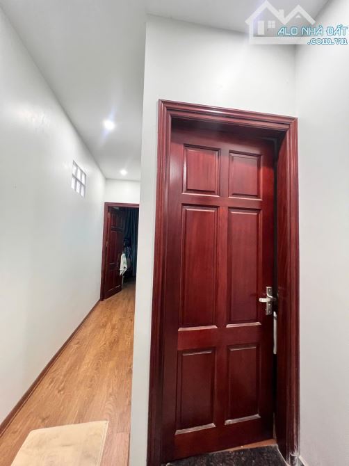 Nhà siêu đẹp ở luôn Trung Kính Cầu Giấy Sổ vuông 46m 7 tầng MT4m1 Giá 22 tỷ Ngõ ô tô tránh - 8