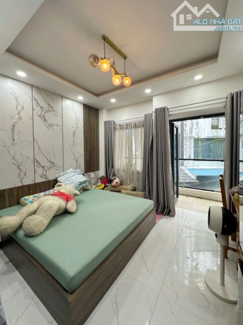 NHÀ ĐẸP NHƯ HÌNH – 4 TẦNG – HÒA HẢO – Q.10 - 8.4 TỶ. Ở NGAY KHÔNG SỬA - 8