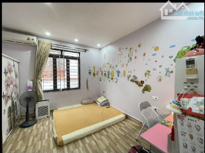 43 m2/ 3 tầng /4 m tiền/ 6.5 tỷ/ An Đào C/ Trâu Quỳ - 9