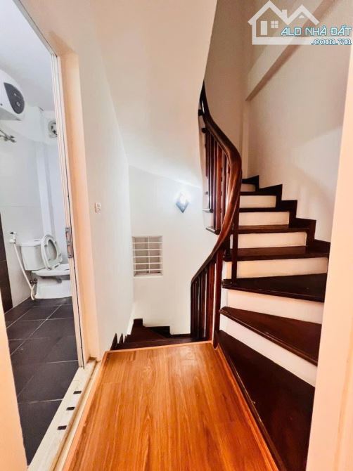 BÁN NHÀ PHỐ TRẦN QUỐC VƯỢNG, CẦU GIẤY – 35M² x 5 TẦNG – 2 MẶT THOÁNG – GIÁ 7.35 TỶ - 9