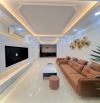 Nhà mới tinh, thang máy xịn, oto đỗ cửa, hai mặt thoáng,ngõ thông tứ tung, giá 14.8 tỷ