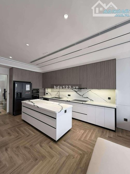 🔥BÁN GẤP NHÀ CỰC PHẨM DÂN XÂY🔥60m2 GIÁ CHỈ 4,89 TỶ- YÊN NGHĨA🔥Ô TÔ VF3 ĐỖ CỬA🔥 NHÀ RỘN