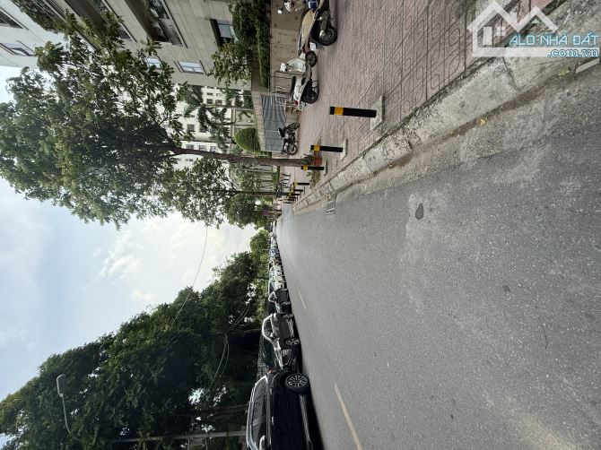 BÁN ĐẤT NGÔ GIA TỰ -THANH AM- LONG BIÊN- DT :51 MÉT - MT6,5MÉT-GIÁ 3,8TỶ