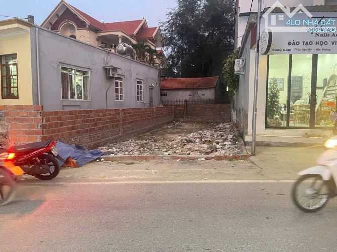 Lô đất siêu đẹp mặt đường chợ Dương Quan . Vị trí kinh doanh buôn bán tốt