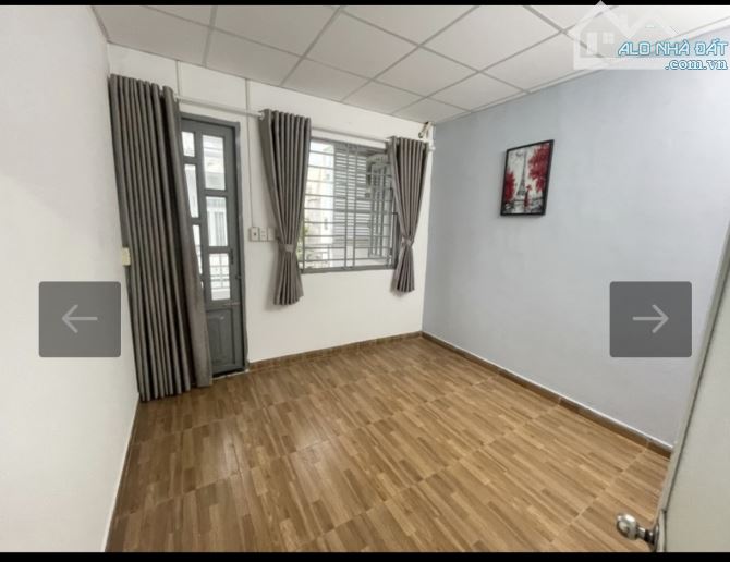 Bán nhà nhỏ ở Quận 7 - SHR - 28m2 - 2TẦNG - 2PN- 3TY250