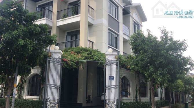 Bán biệt thự Đặng Thùy Trâm, P.13, Bình Thạnh: 11 x 17, giá 31,5 tỷ