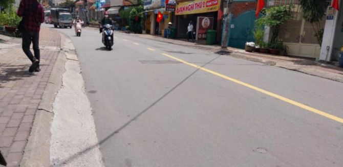 ĐẤT 136M, NGANG 11M, DÒNG TIỀN 210TR, CHỈ 6 - 7 TỶ, TRỤC ĐỖ XUÂN HỢP, ĐƯỜNG 8M