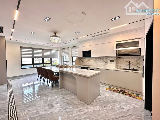 BÁN NHÀ MẶT PHỐ MAI ANH TUẤN 50M2 - 6 TẦNG THANG MÁY - 31.5 TỶ - NỘI THẤT VIP - Ô TÔ TRÁNH