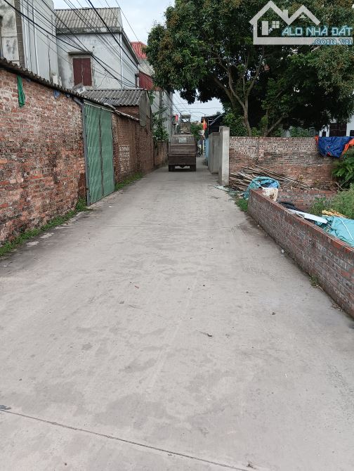 Bán Đất-Phú Hạ(Minh Phú-Sóc Sơn)-90M2-1,9Tỷ- Ô Tô Vào Đất