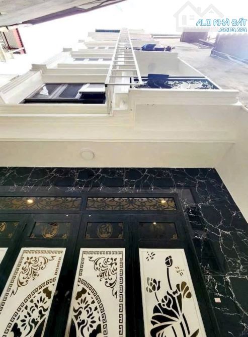 BÁN TÒA CCMN – NGÃ TƯ SỞ, THANH XUÂN – KHAI THÁC NGAY