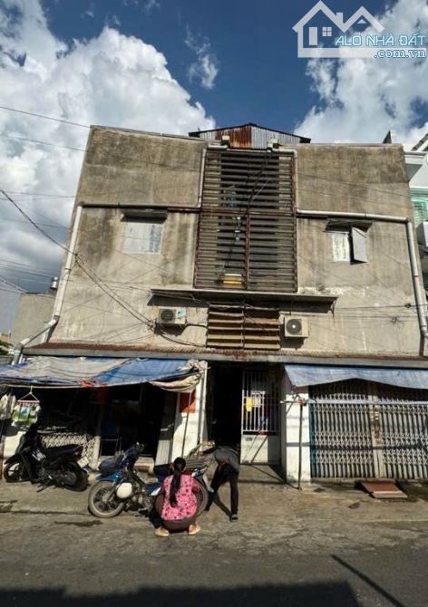 🔥NGỘP BANK Bán Dãy Trọ, MT đường Hiệp Thành 13,p.Hiệp Thành,Quận 12.dt:250m2(10x20)13tỷ r