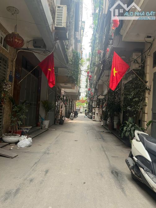 Bán nhà phân lô Mỗ Lao, Ô tô đỗ cửa, 20m ra ô tô tránh, 8.95 tỷ