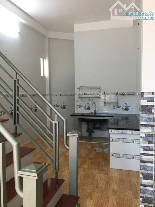 Bỏ 5.1Tỷ – Sở Hữu Ngang 12m – 3 Căn Cho Thuê Đang Kín Phòng – Thu Nhập 15tr/Tháng!