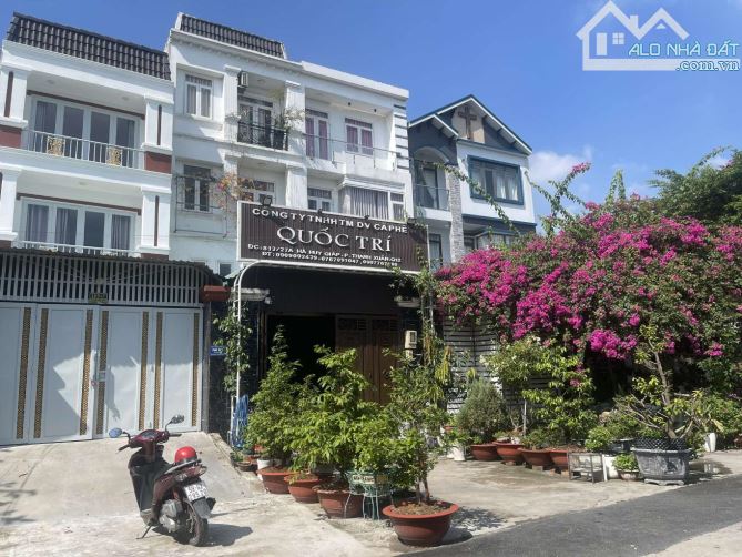 Bán nhà 3 tầng đường thạnh Xuân 43 phường thạnh Xuân quận 12