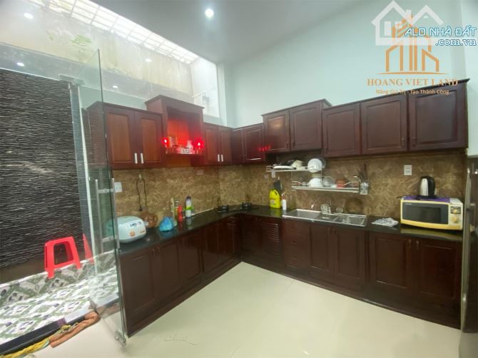 Bán nhà 1 trệt 2 lầu khu Hiệp Phúc DT:5x18m (thổ cư 100%) Tây Bắc - giá 6,8 tỷ!!!