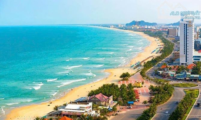 Chỉ 349 TỶ ! LÔ ĐẤT 3 MẶT TIỀN gần sát BIỂN MỸ KHÊ ĐÀ NẴNG - Gần NGUYỄN VĂN THOẠI: 1800m²