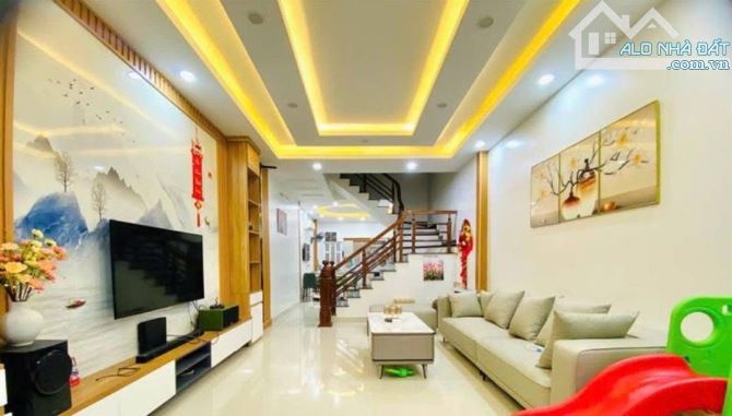 🕌:  bán nhà 4 tầng, Hoàng Ngọc Phách, Kênh Dương, Lê Chân ,DT 84m2, đường 12 m 💸 : 7,5 t