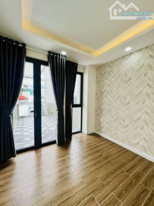 SIÊU PHẨM MẶT TIỀN NGUYỄN DUY CUNG  GIẢM SỐC CÒN 8.3 TỶ  KINH DOANH ĐỈNH  Nguyễn Duy Cung, - 11