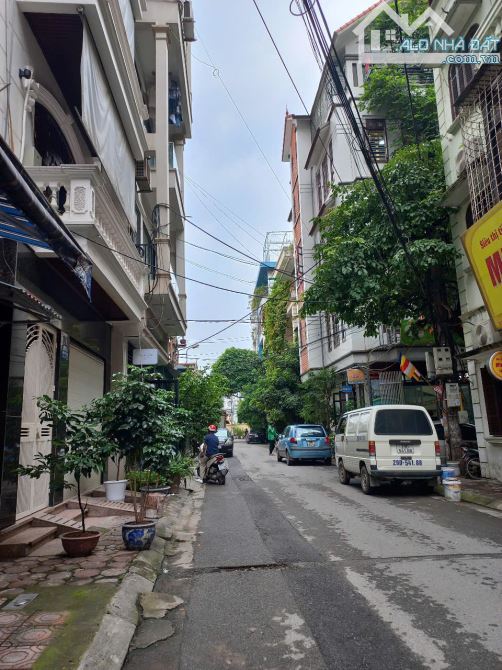 BÁN NHÀ MẶT PHỐ THANH XUÂN, LÔ GÓC VỈA HÈ KINH DOANH ĐỈNH, DT70M MẶT TIỀN RỘNG, CHỈ 24.X - 1