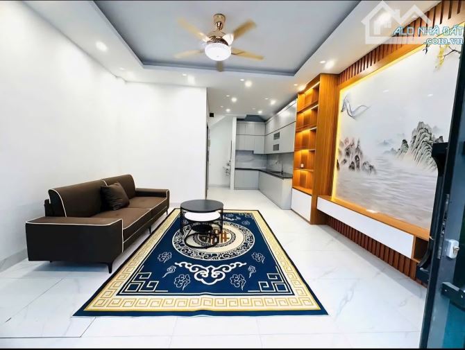 -Liên Mạc- Bắc Từ Liêm- Hà Nội. -Diện tích: 33,5m2 zia 6 tỷ - 1
