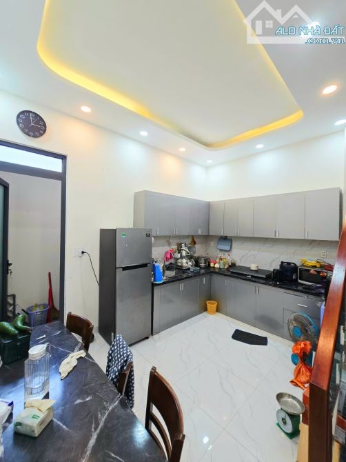 💥 NHÀ PHỐ 54M2, 3 TẦNG, NGANG 4.5M, ĐƯỜNG Ô TÔ, NHÀ MỚI, TẶNG FULL NỘI THẤT - 1