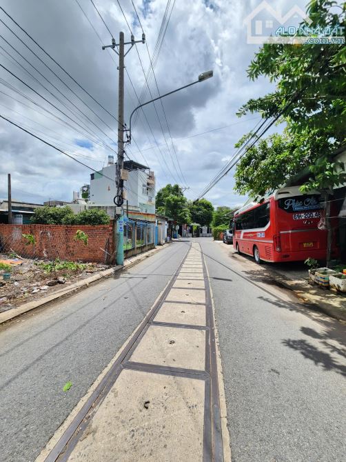 3,75 Tỷ TL🔥Bán đất 105,9m2 Mặt Tiền đường Nguyễn Hiền, p.Dĩ An, Tp.Dĩ An - 1
