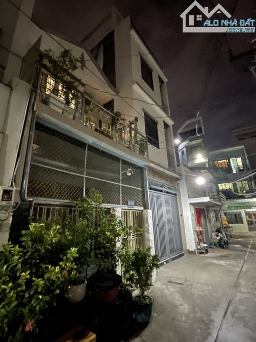 CĂN HỘ DỊCH VỤ HOÀ BÌNH PHƯỜNG 5 QUẬN 11 DT: 4*15M CHỈ 8 TỶ 7 - 1