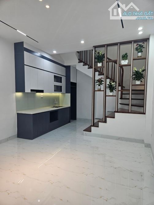 Bùi Xương Trạch, Thanh xuân, Nhà Mới, ngõ thông rộng, 36m² × 5 tầng, Nhỉnh 8 tỷ. - 1