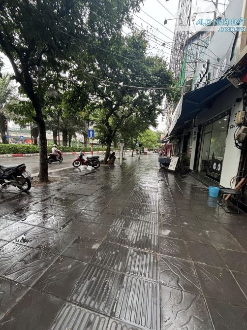 MẶT PHỐ CẦU GIẤY 26,5 TỶ 70m 2 TẦNG MT 6,5m MẶT TIỀN RỘNG KINH DOANH SẦM UẤT DÒNG TIỀN - 1