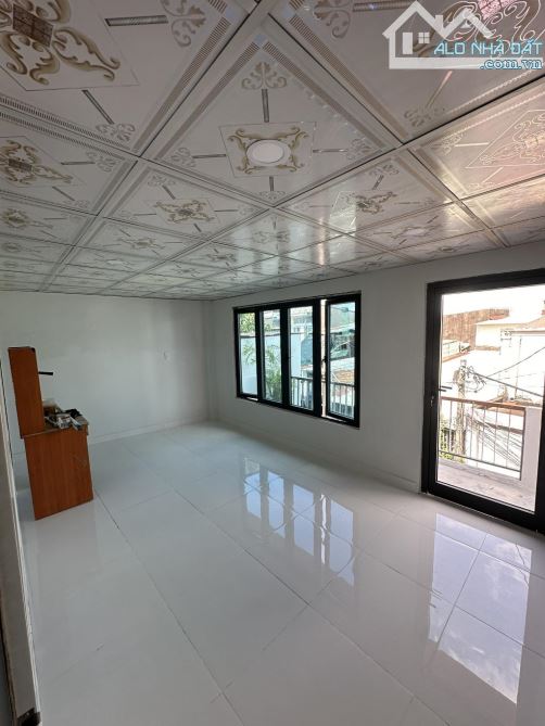HÀNGTHƠM NHÀ MỚI ĐẸP LUNG LINH, NGANG KHỦNG 5M,NỞ HẬU TÀI LỘC, HẺM THÔNG 70M2 NHỈNH 5 - 1