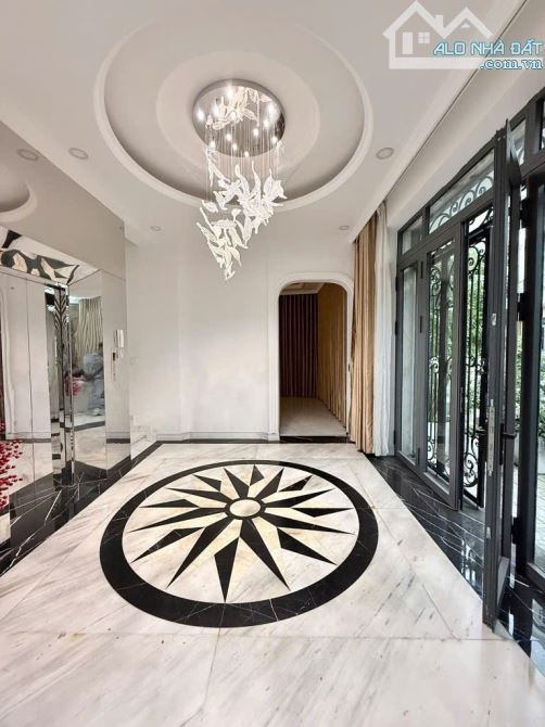 Bán Nhà 4 tầng đường VÕ THỊ LIỄU,phường AN PHÚ ĐÔNG,Q12,dt 110m²(13,5mx10m). Hẻm 12m - 1