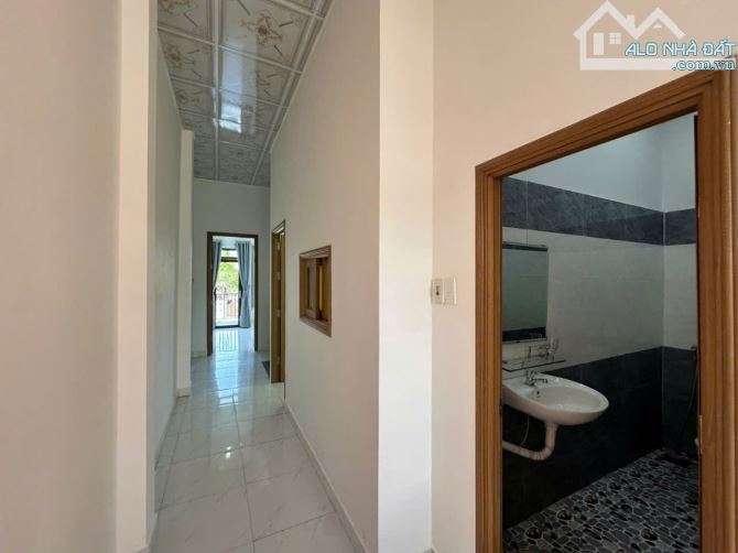 💥🌟🏘️CHỈ 3,33 TỸ. 70M2. NHÀ 1,5 TẦNG ĐÚC ĐẸP KIÊN CỐ. KIỆT Ô TÔ SỐ 82 NGUYỄN LƯƠNG BẰNG. - 1