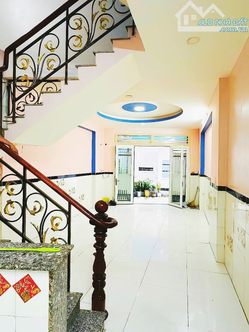 BÁN NHÀ GẦN 26 THÁNG 3- 50M2 - HẺM XE HƠI 6M - XE HƠI VÀO NHÀ - 3TẦNG - 3PN,3WC - GẦN AEON - 1