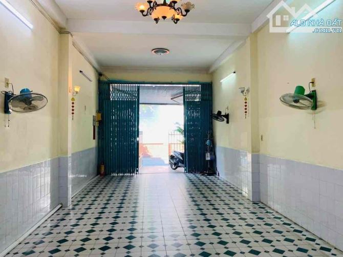 Kiệt rộng Hàm Nghi, nhà 3 tầng rộng, gần mặt tiền, thanh khê - 1