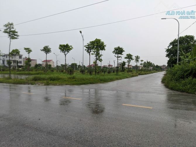 Bán lô góc giãn dân kim đôi nhìn vườn hoa dt 178m mt 15m giá 5.5 tỷ - 1