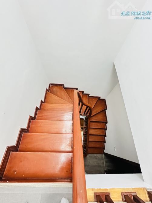 Hàng hiếm - Phạm Văn Đồng,Bắc Từ Liêm - 3 tầng 2 ngủ chỉ 5.4 tỷ - ngõ thông - gần phố - 1