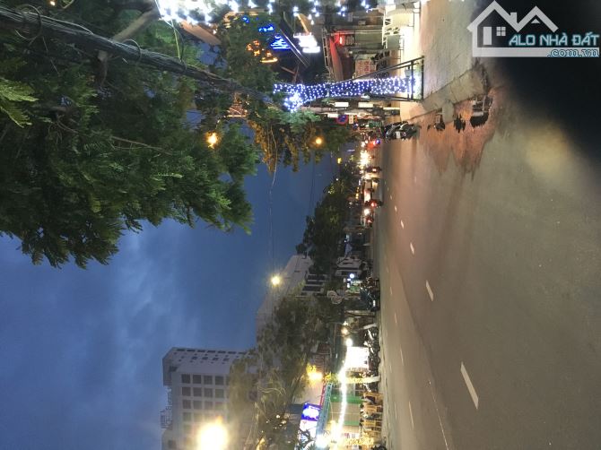 🔴 Bán đất MT Vân Đồn : Đường 18m - DT 300m khu kinh doanh sầm uất vị trí đẹp giá 18tỷ500 - 1