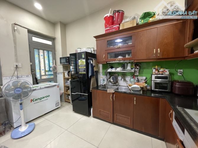 NHÀ 3 TẦNG MẶT TIỀN CÔNG VIÊN KDC VĨNH LỘC, SÁT TRƯỜNG NGÔ QUYỀN - 60M2(4x15). CHỈ 6 TỶ XX - 1