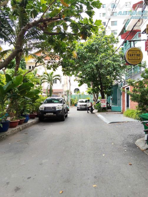Hạ giá bán nhanh lô đất đường Thân Nhân Trung, P13, Tân Bình.DT 10 x 27m. Giá 39 tỷ - 1
