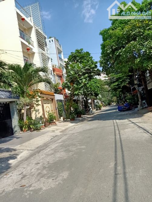 Bán gấp căn biệt thự hẻm 10m đường số 3, P. An Khánh, Thủ Đức. Giá 45 tỷ - 1
