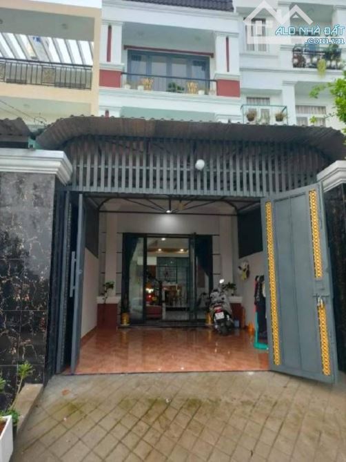 Bán nhà 3 tầng đường thạnh Xuân 43 phường thạnh Xuân quận 12 - 1