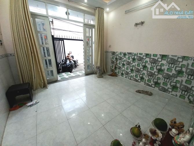 BÁN NHÀ THỐNG NHẤT, 1TRỆT 1LẦU CÒN MỚI, SẠCH GẦN SIÊU THỊ COOPMART - 2