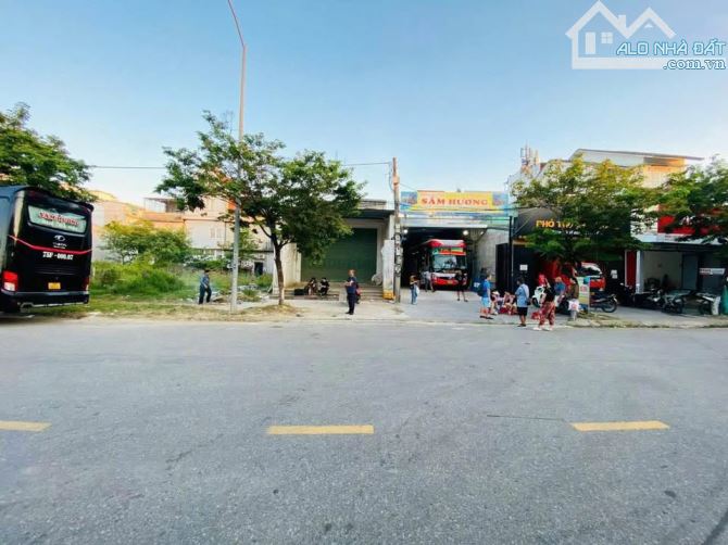 Bán đất 136,5m2 mặt tiền đường Hoàng Lanh, KQH Xuân Phú, TP Huế, tặng nhà kho trên đất - 2