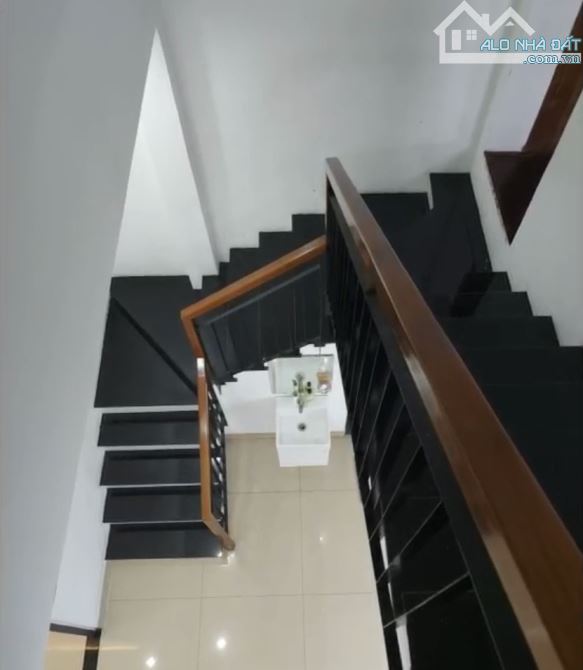 ✅NHÀ 2 TẦNG KIÊN CỐ, Ở NGAY - KIỆT 5M Ô TÔ - TRUNG TÂM VÔ VÀNG TIỆN ÍCH, LÂN CẬN SÂN BAY. - 2