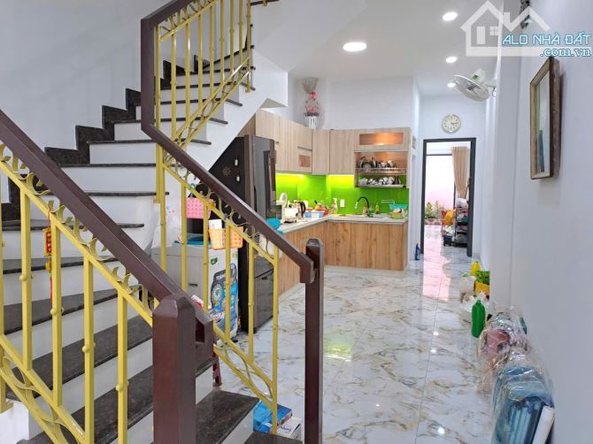 Nhà đẹp mới xây 2022, 84m²  x 4 tầng, hẻm xe hơi, gần ngã tư Phú Nhuận, giá 8,9 tỷ TL - 2