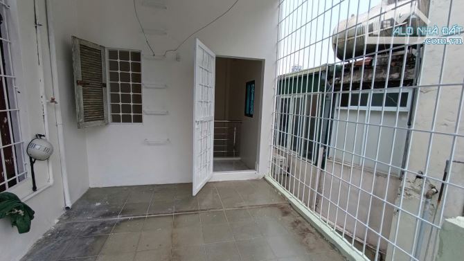 Chuyển nhượng nhà Xã Đàn - 4 tầng - 25m2 - 2 ngủ - 2