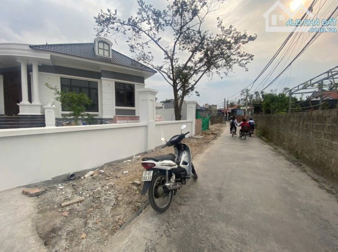 Cần bán lô đất 60m2 tại Kênh Giang - TN đường thông 5m - 2